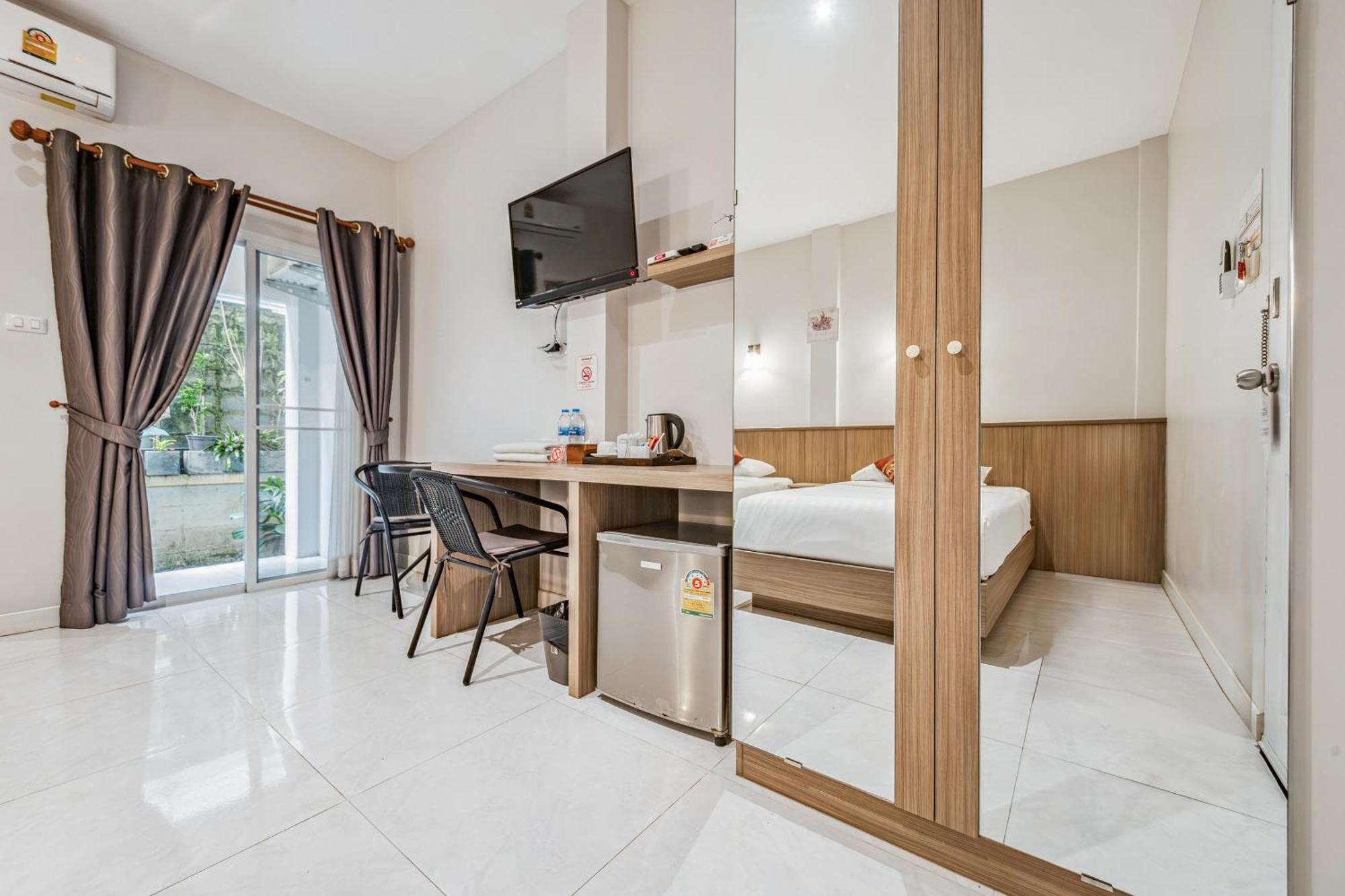 Winrisa Place Nai Yang Beach Εξωτερικό φωτογραφία